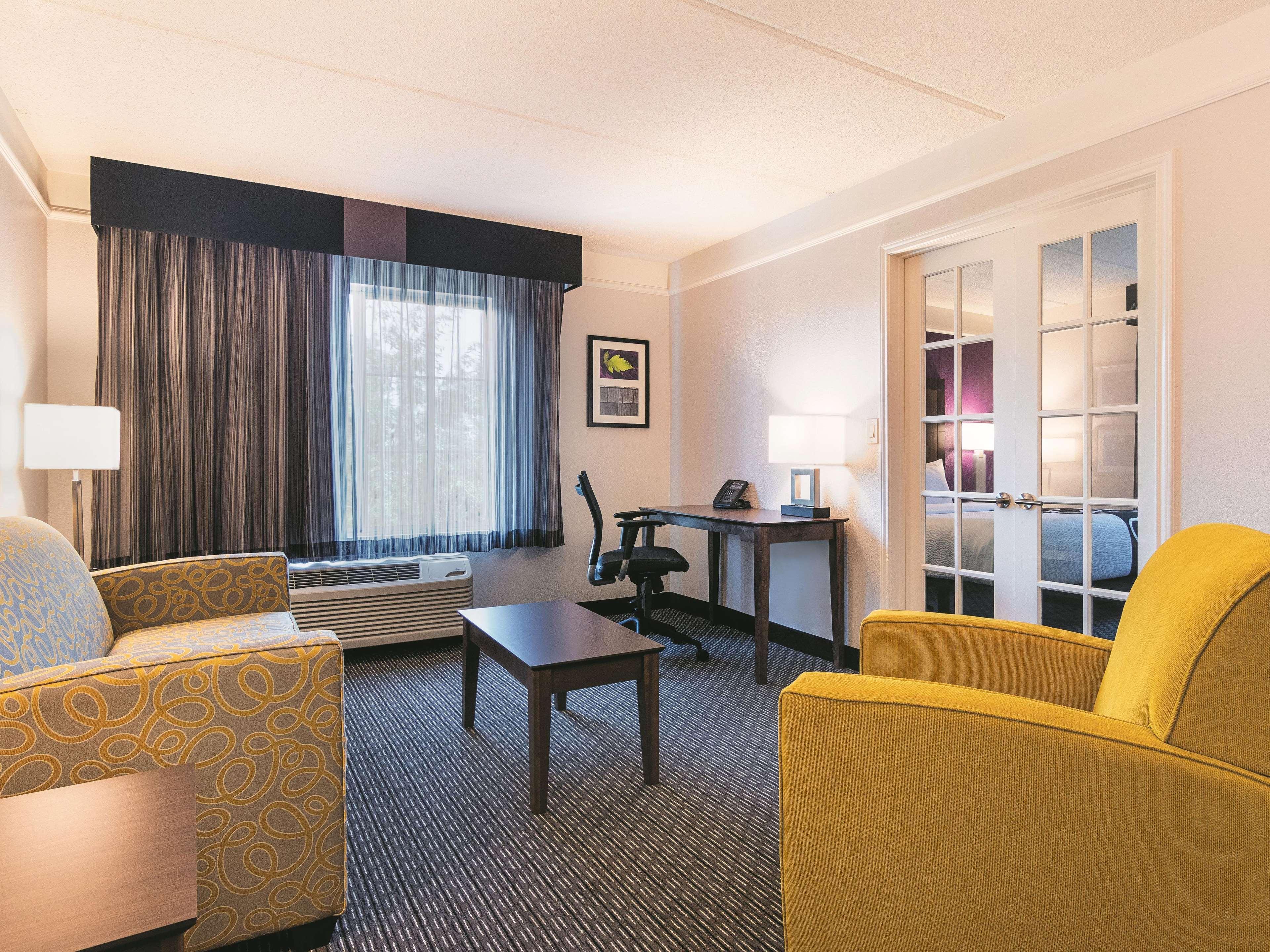 La Quinta By Wyndham Atlanta Conyers Hotel Ngoại thất bức ảnh