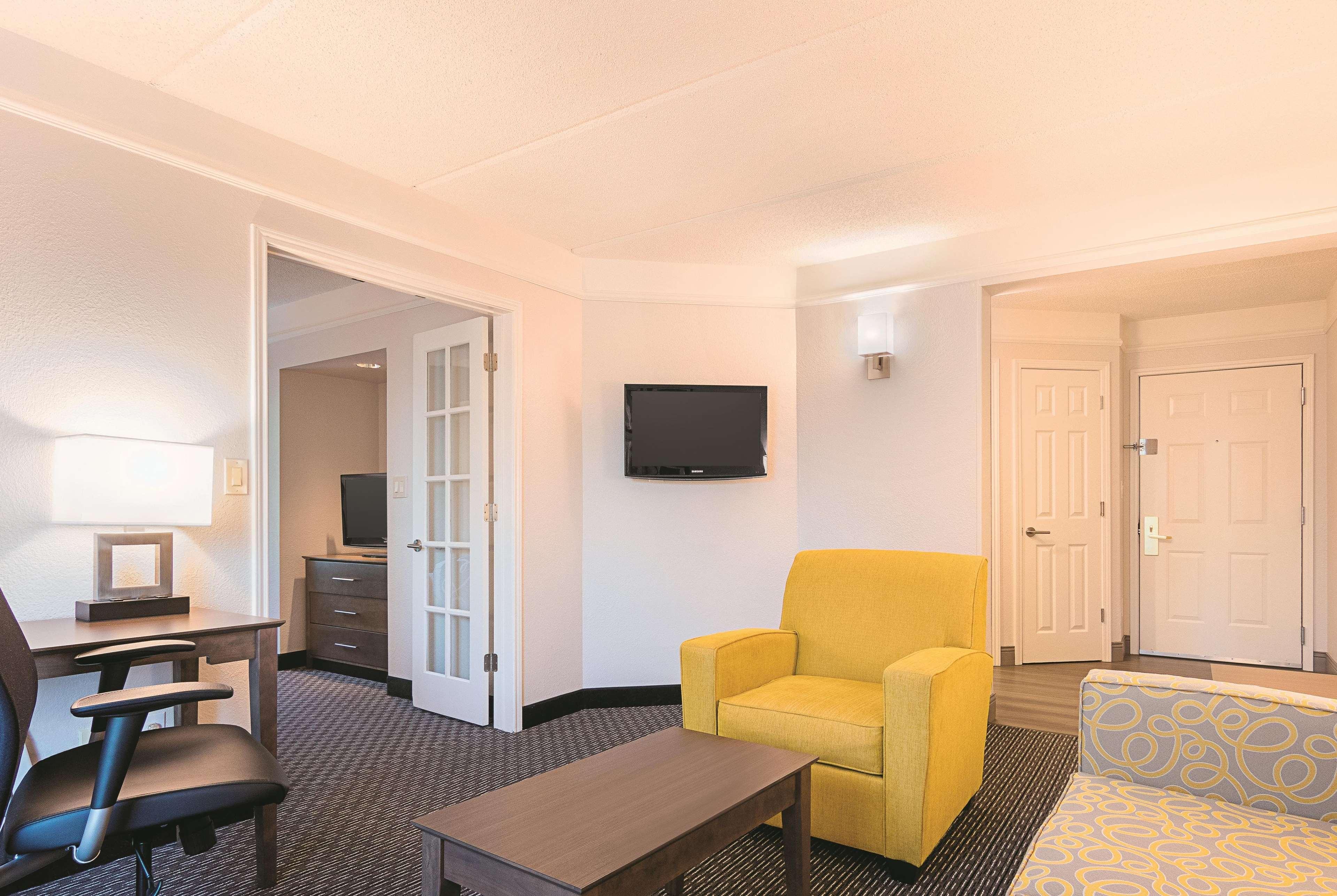 La Quinta By Wyndham Atlanta Conyers Hotel Ngoại thất bức ảnh