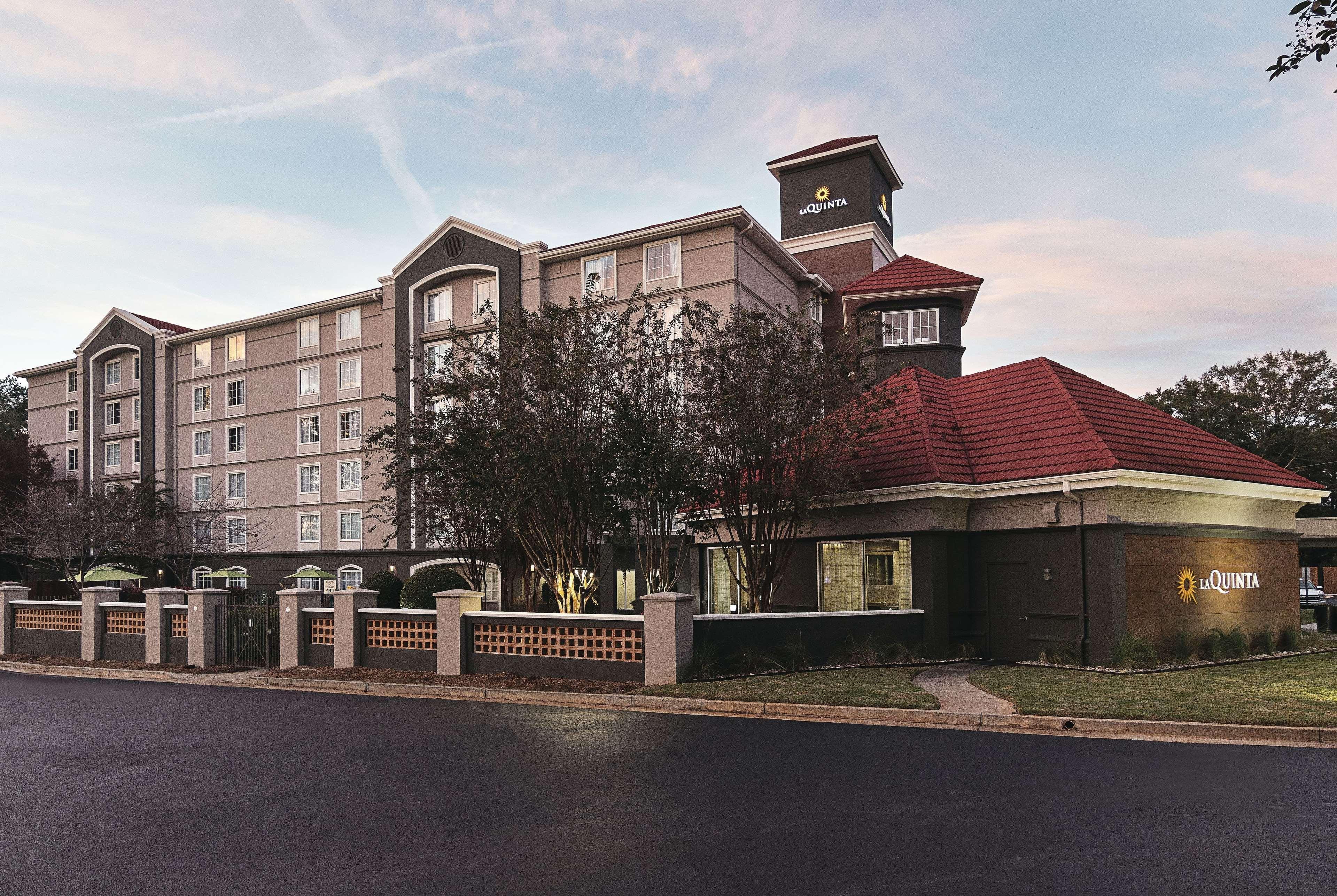 La Quinta By Wyndham Atlanta Conyers Hotel Ngoại thất bức ảnh