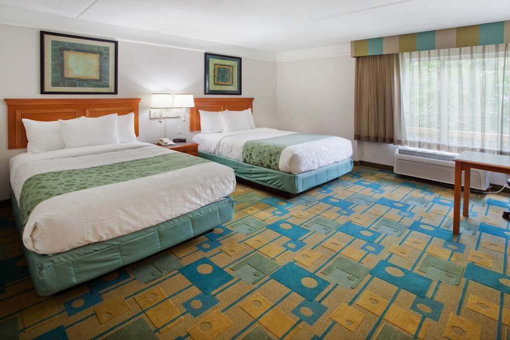 La Quinta By Wyndham Atlanta Conyers Hotel Phòng bức ảnh