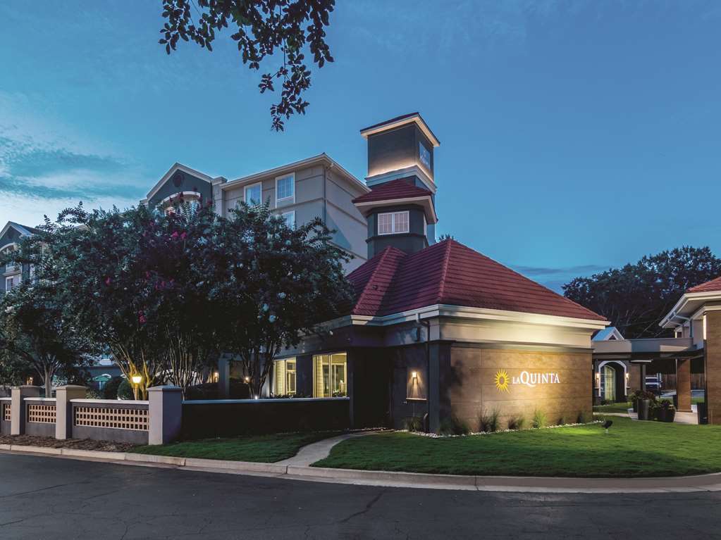 La Quinta By Wyndham Atlanta Conyers Hotel Ngoại thất bức ảnh