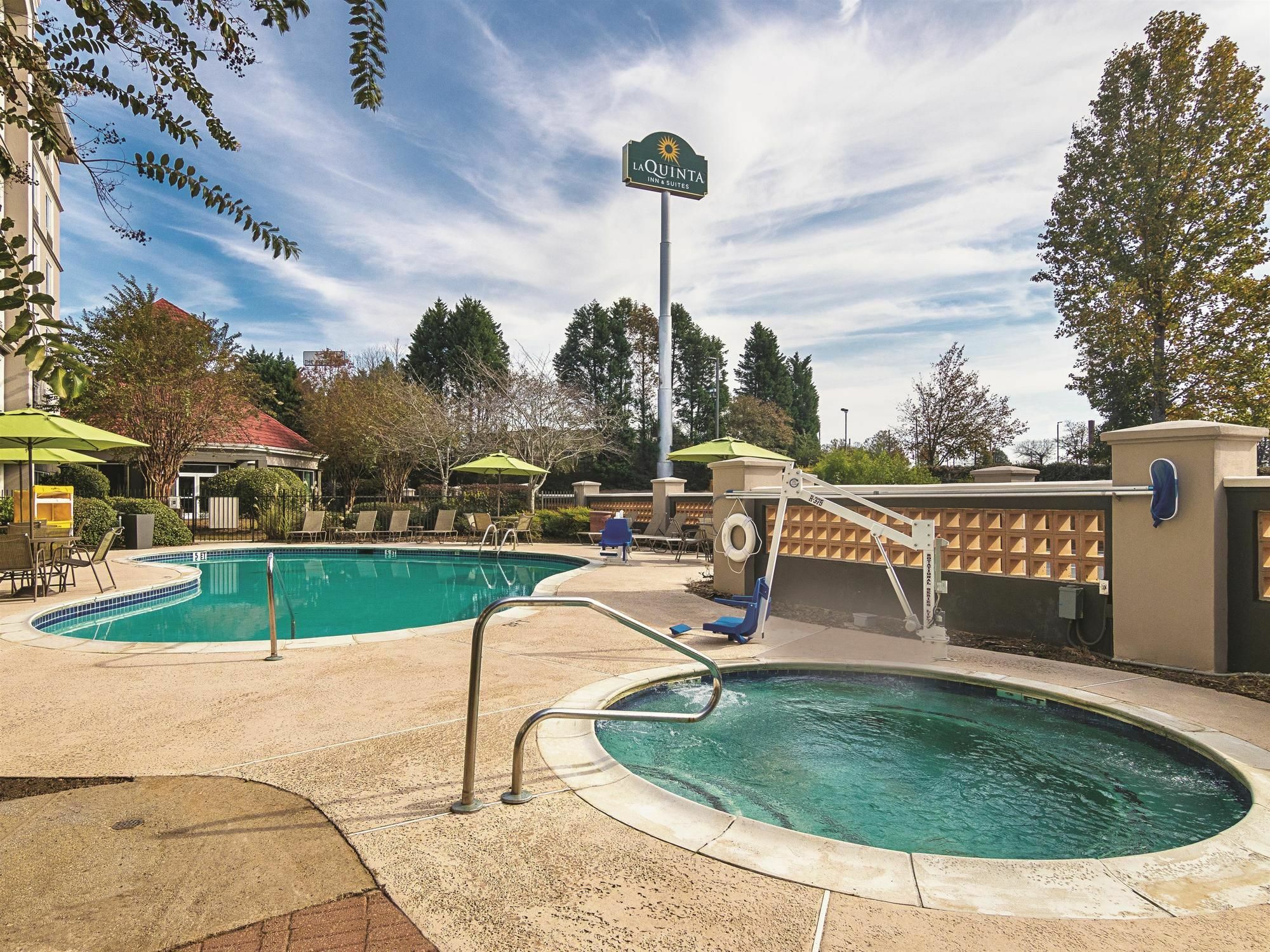 La Quinta By Wyndham Atlanta Conyers Hotel Ngoại thất bức ảnh